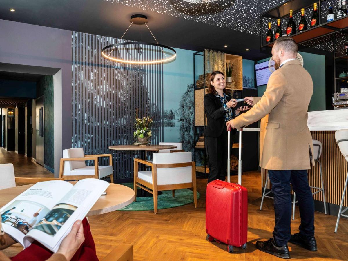 Mercure Saint Omer Centre Gare Exteriör bild