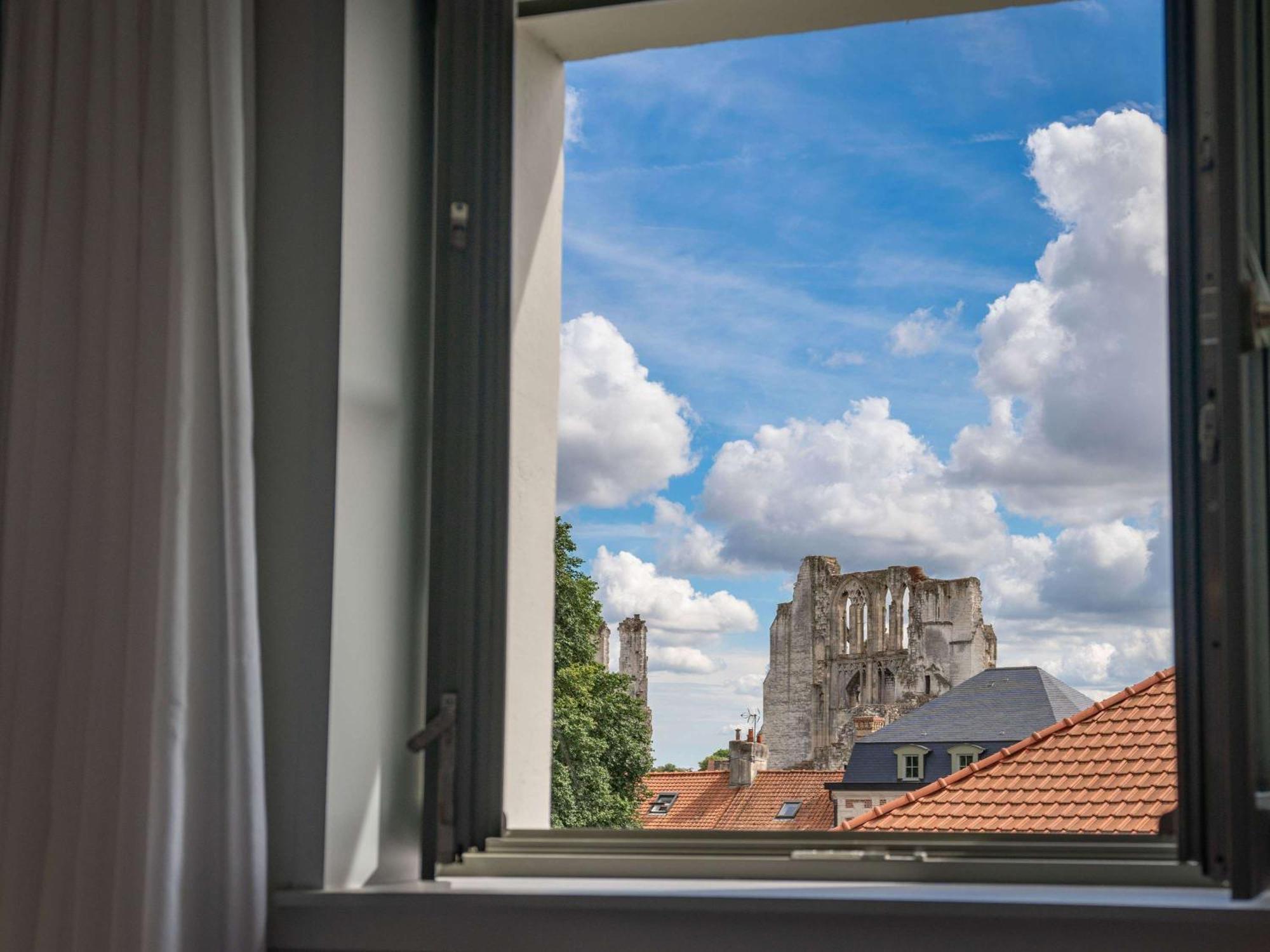 Mercure Saint Omer Centre Gare Exteriör bild