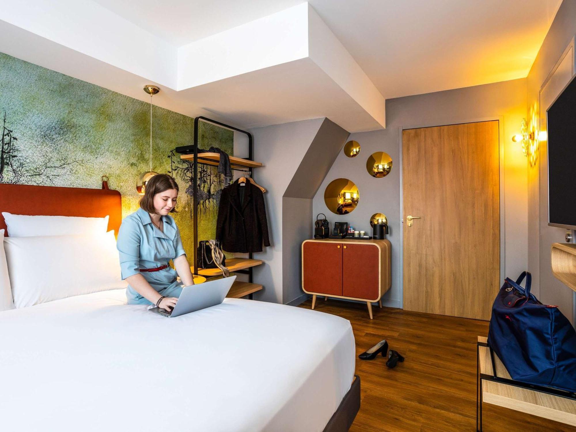 Mercure Saint Omer Centre Gare Exteriör bild
